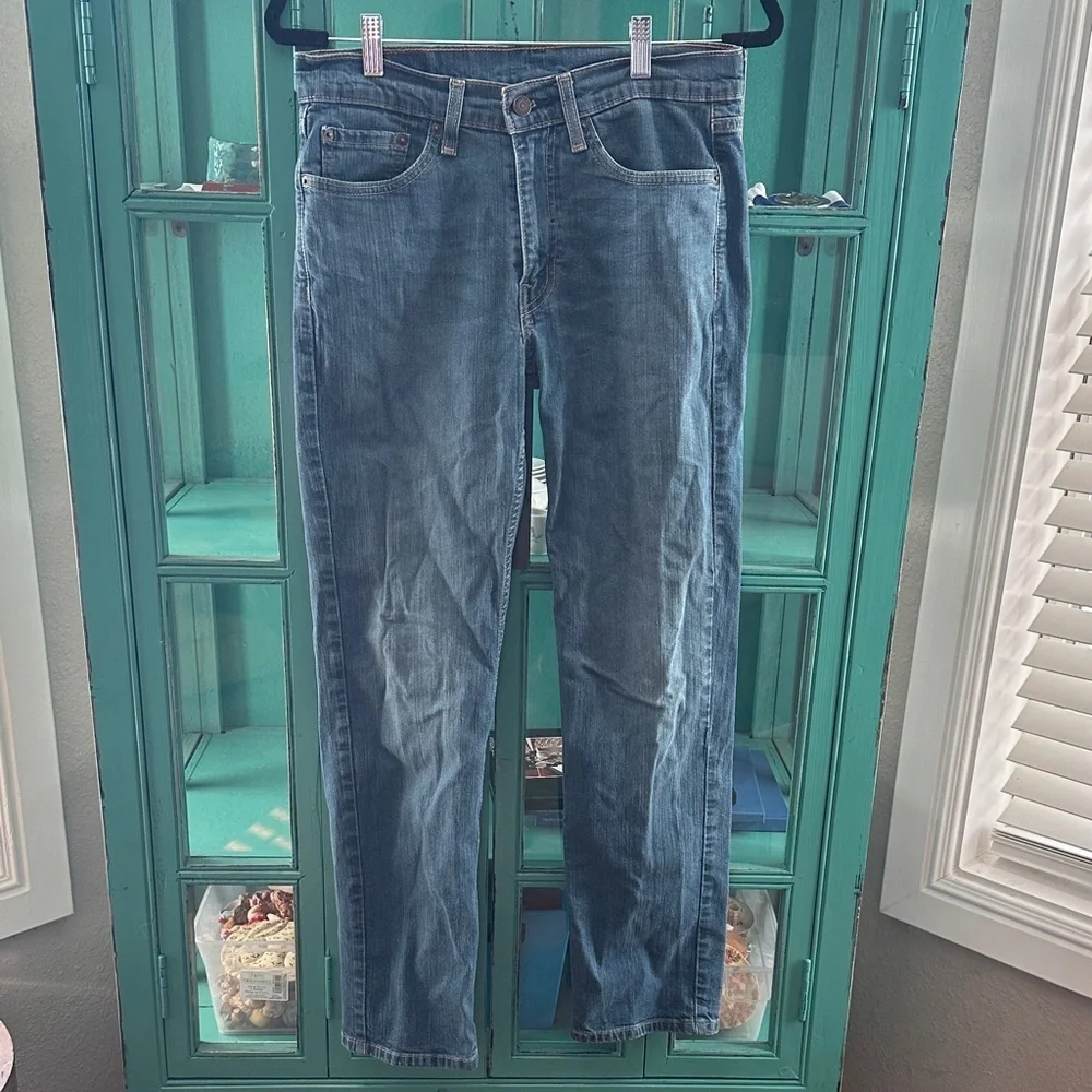 LEVI’s 514™ STRAIGHT FIT MEN'S JEANS EUC